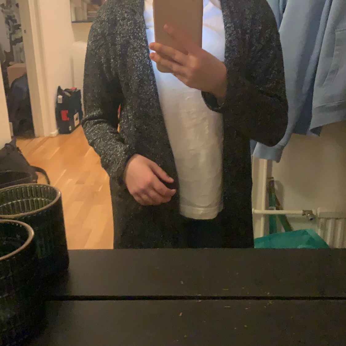 Glittrig tunn kofta - 90