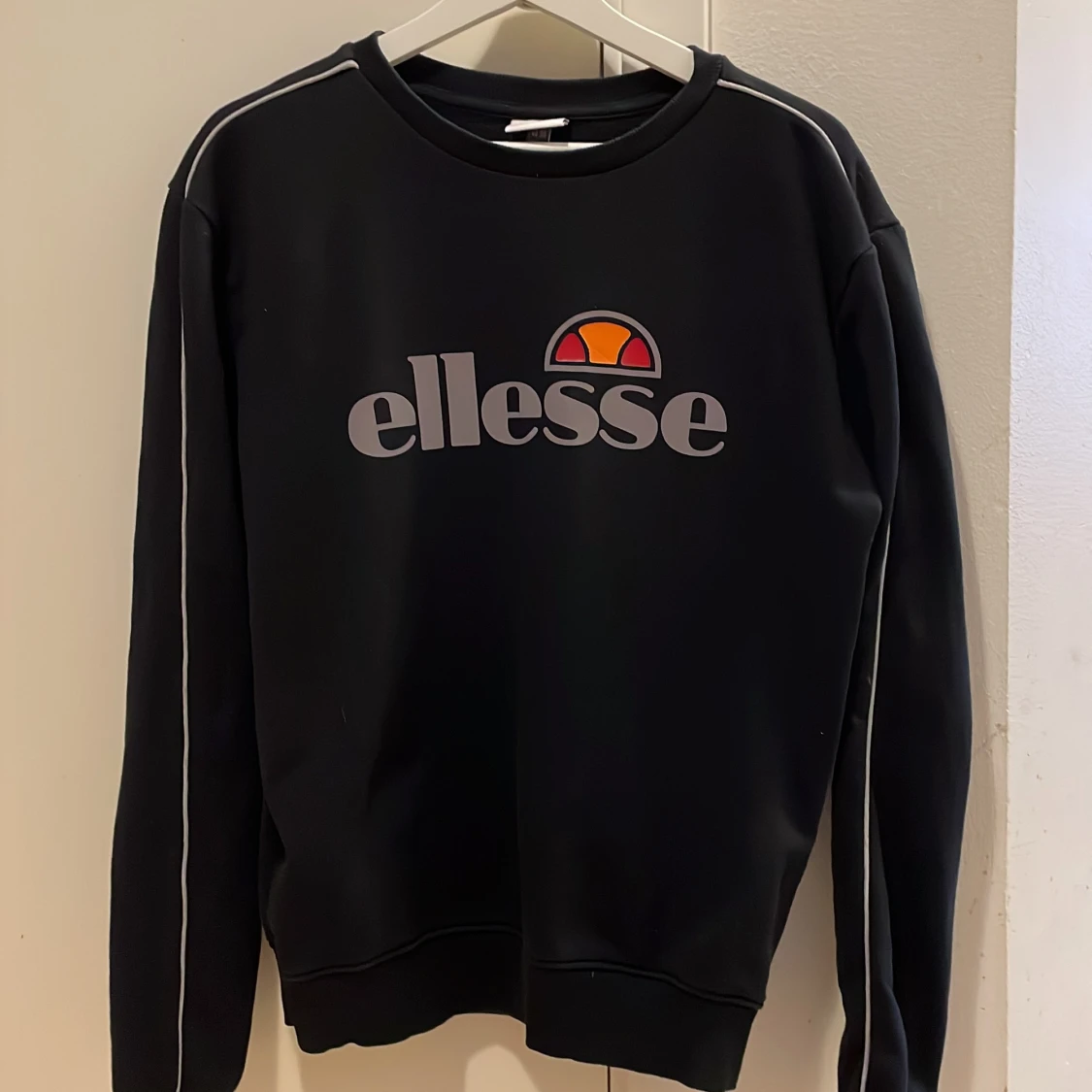 Ellesse tröja 