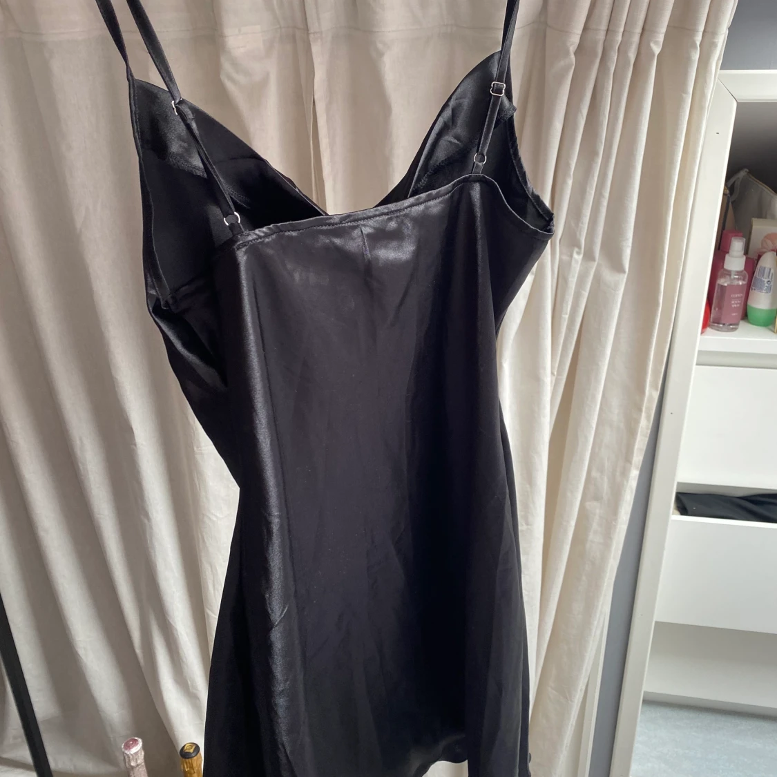 Satinklänning  - 90