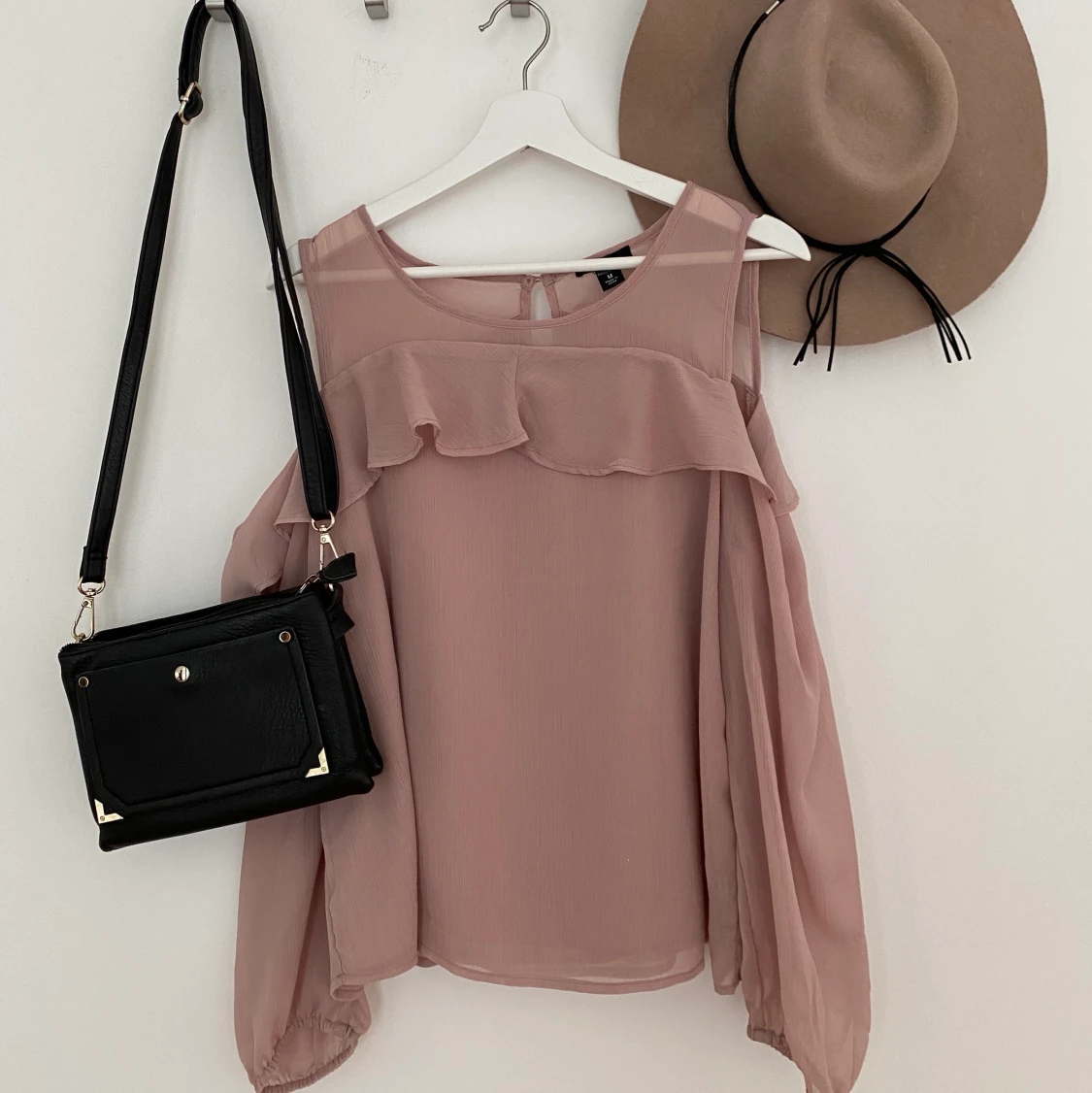 Cut out volant blouse  - 90