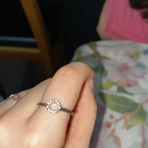 Ringar - Säljer dessa för 50kr. De är i storlek S/M💜💜