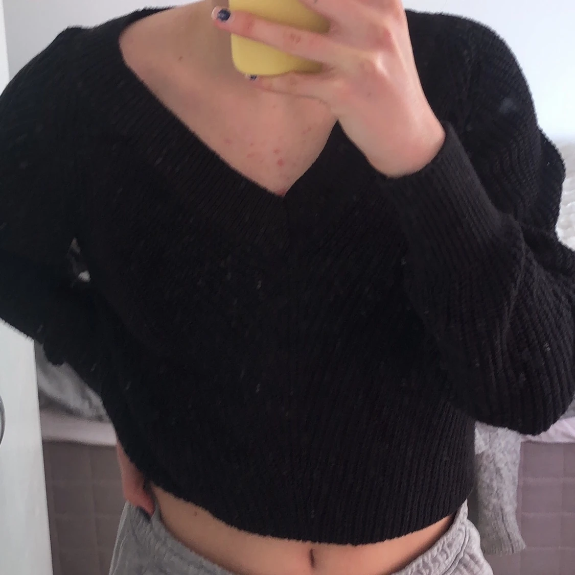 Svart stickad tröja från Lindex - 90