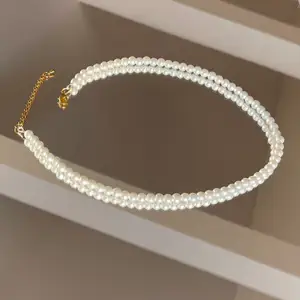 Vi är ett UF-företag som tillverkar handgjorda smycken av pärlor utefter kundens önskemål. Vi har ett begränsat antal pärlor av alla färger så först till kvarn! 🤎                                                      Pärlhalsband 149kr!!                                                                       Pärlarmband 59kr!!                                                                      Designa ditt egna smycke!                                                         ‼️SMYCKENA OVAN ÄR ENDAST FÖRSLAG PÅ DESIGN‼️