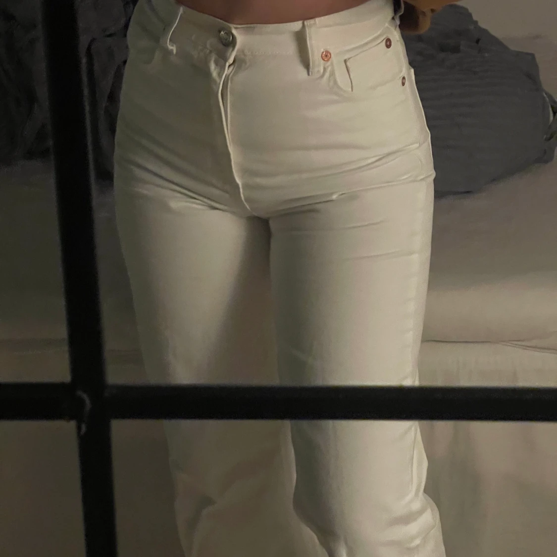 Vite raka jeans storlek s - 91