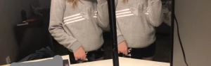 Adidas Sweater - Grå fin adidas sweater!