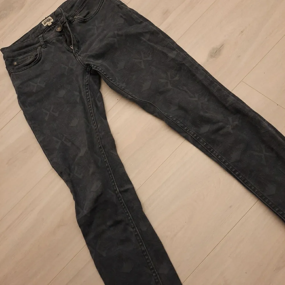 Coola mönstrade jeans från twist and tango i strl 25 i väldigt fint skick ❤. Jeans & Byxor.