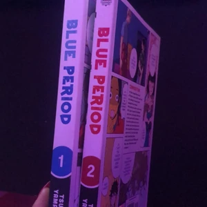 Blue period manga 1-2 (engelska) - Säljer blue period volym 1-2, båda böckerna är i fint skick och inga synliga defekter förutom att volym 2 har en liten repa på undersidan (kan skicka bild privat). Inte solblekta. 