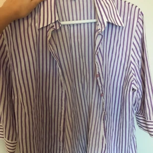 Rutig skjorta  - Lilarutig skjorta köpt på second hand💜