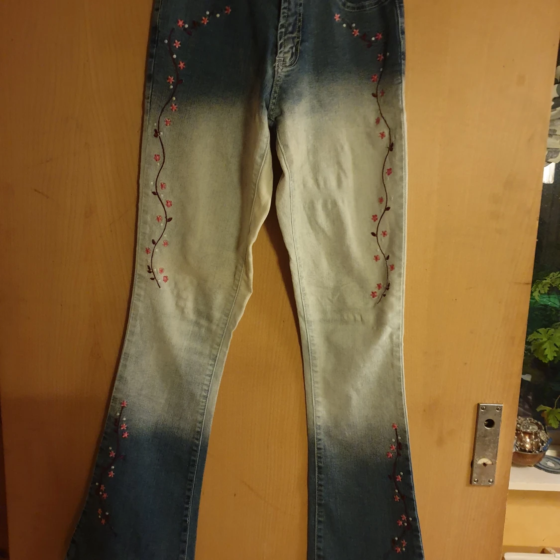 Snygga elastiska jeans flower pover - 91