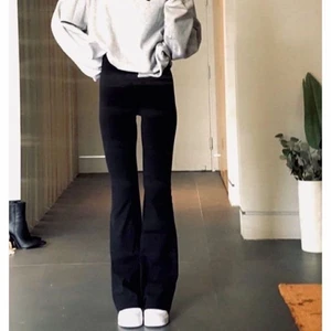 Yoga byxor - Snygga yoga byxor, använda fåtal gånger 