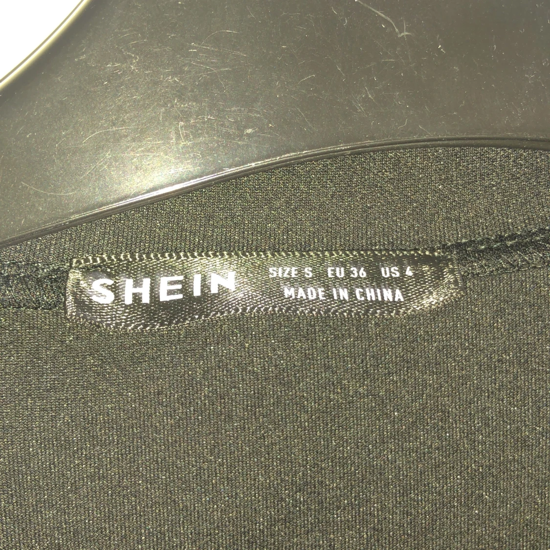 Tjocktröja ifrån SHEIN i storlek S