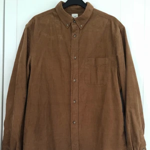 Brun Manchester skjorta - Fin Manchester skjorta 