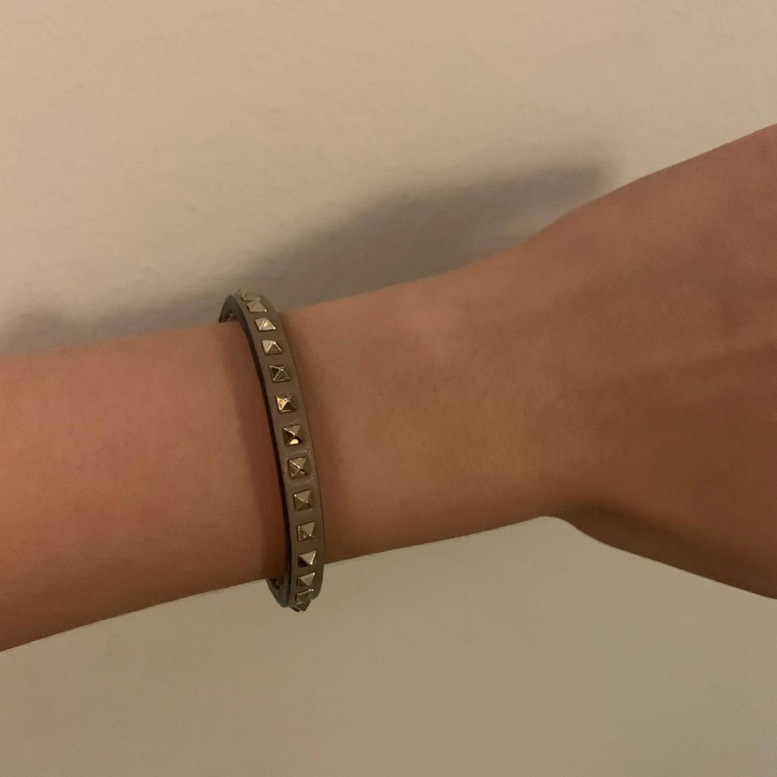 VALENTINO ARMBAND   - 90