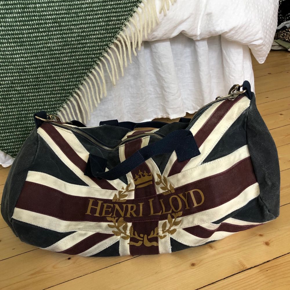 Henri Lloyd väska - Väskor | Plick Second Hand
