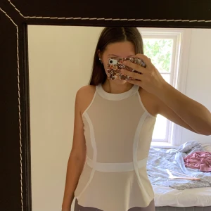 Topp - Från Cubus i storlek S. Supersöt!