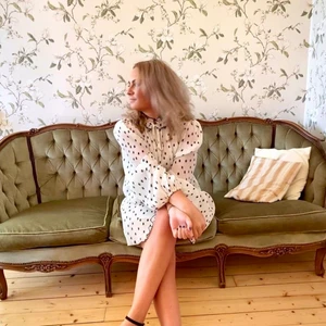 Ganni klänning! - säljer denna jättefina klänning från ganni! använd 1 gång💓