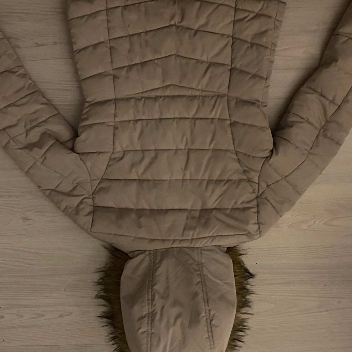 Beige Vinterjacka - 91