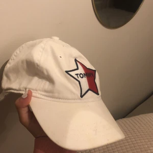 Keps - Säljer en jättefin Tommyhilfiger keps