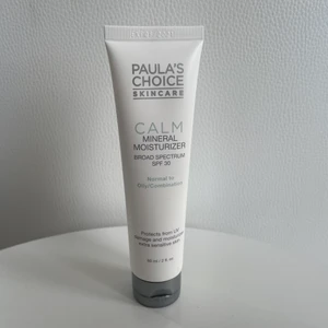 Paula’s Choice Calm Face Lotion - NY! Dagkräm (normal to oily skin). Plomberad. Nypris 349 kr