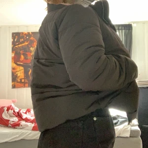 Vinterjacka - Jättefin jacka, köpt förra året, använd ett par gånger