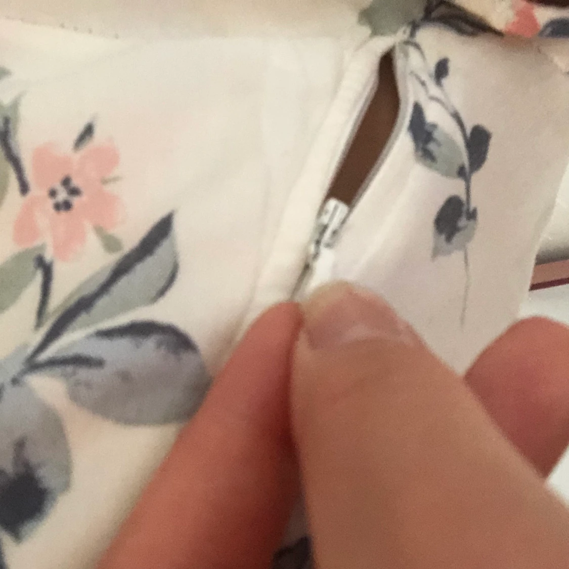 Blommig klänning - 91