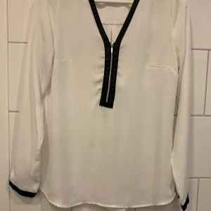 White shirt -  White shirt with black leather 