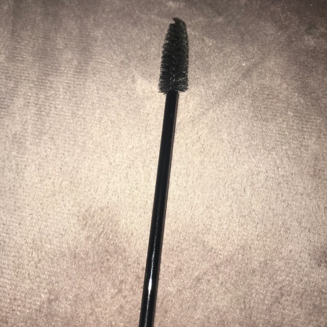 Oanvänd ögonfrans/ögonbryns borste! 