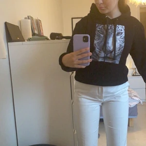 TheCoolElepthant Hoodie - Knappt använd hoodie från TheCoolElephant