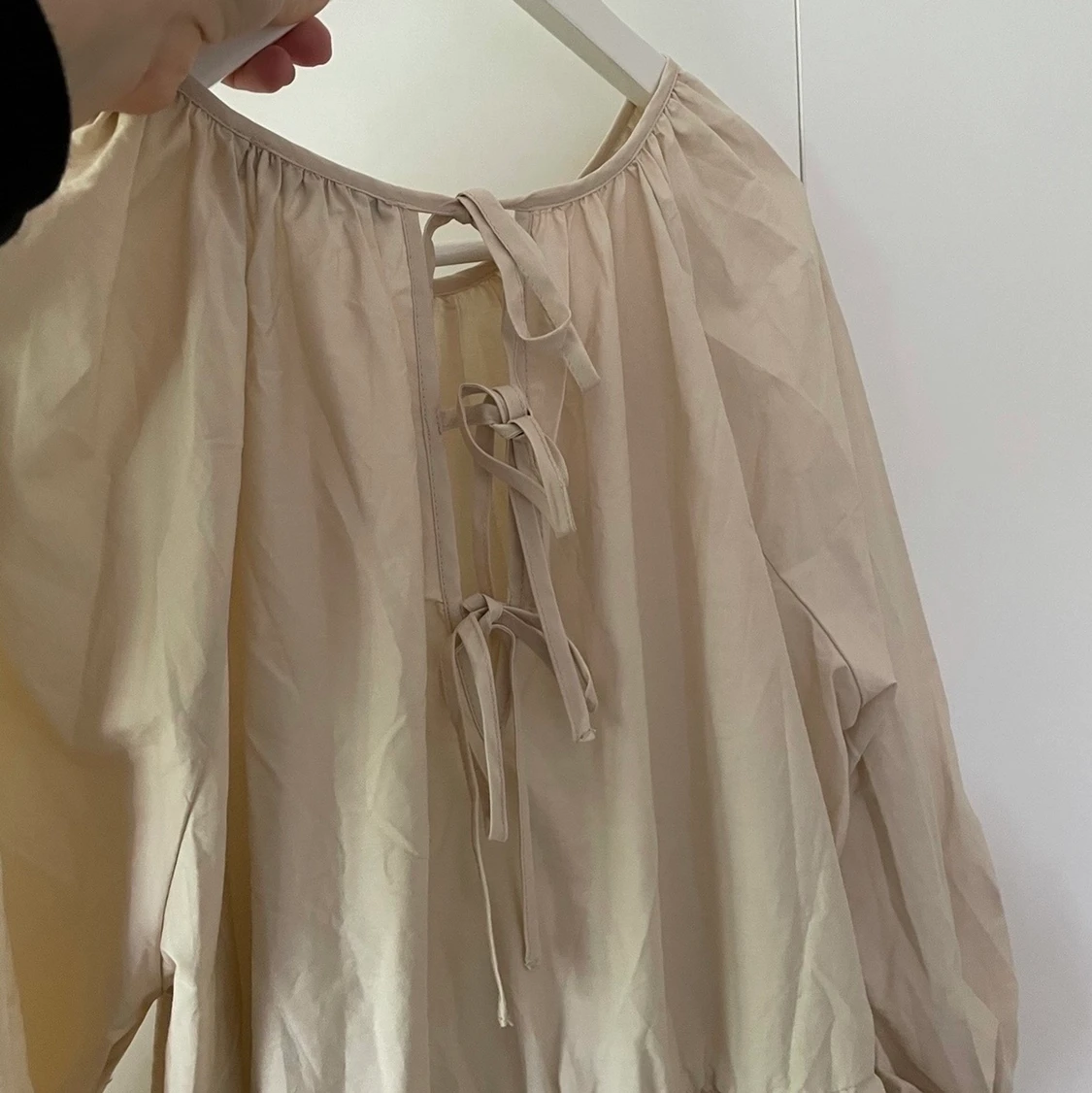 Oanvänd härlig dröm-klänning från NA-KD - 91