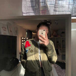 BikBok storlek S - Aldrig använt, höstjacka🍂 passar M 