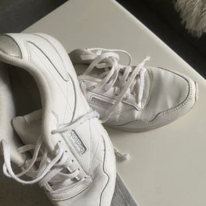 Rebook - Reebok skor  använda inte så mycket 