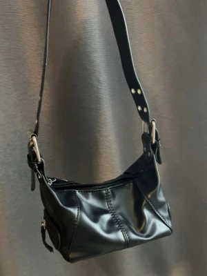  handväska  - Fin handväska 👜🌸