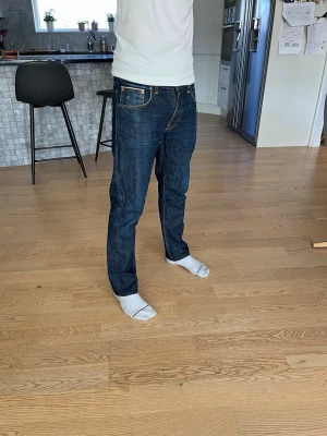 Nudie selvage  - Tjena! Säljer nu mina extremt snygga Selvage jeans med riktigt feta fades som bara väntar på att få fler. Dem finns i storlek W31 och L32, perfekta nu till våren.