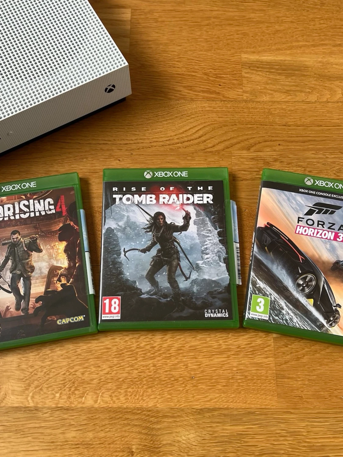 Xbox One S vit spelkonsol med handkontroll - 4