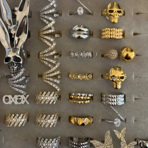 Mixade ringar i guld och silver - Skriv för priser ❤️