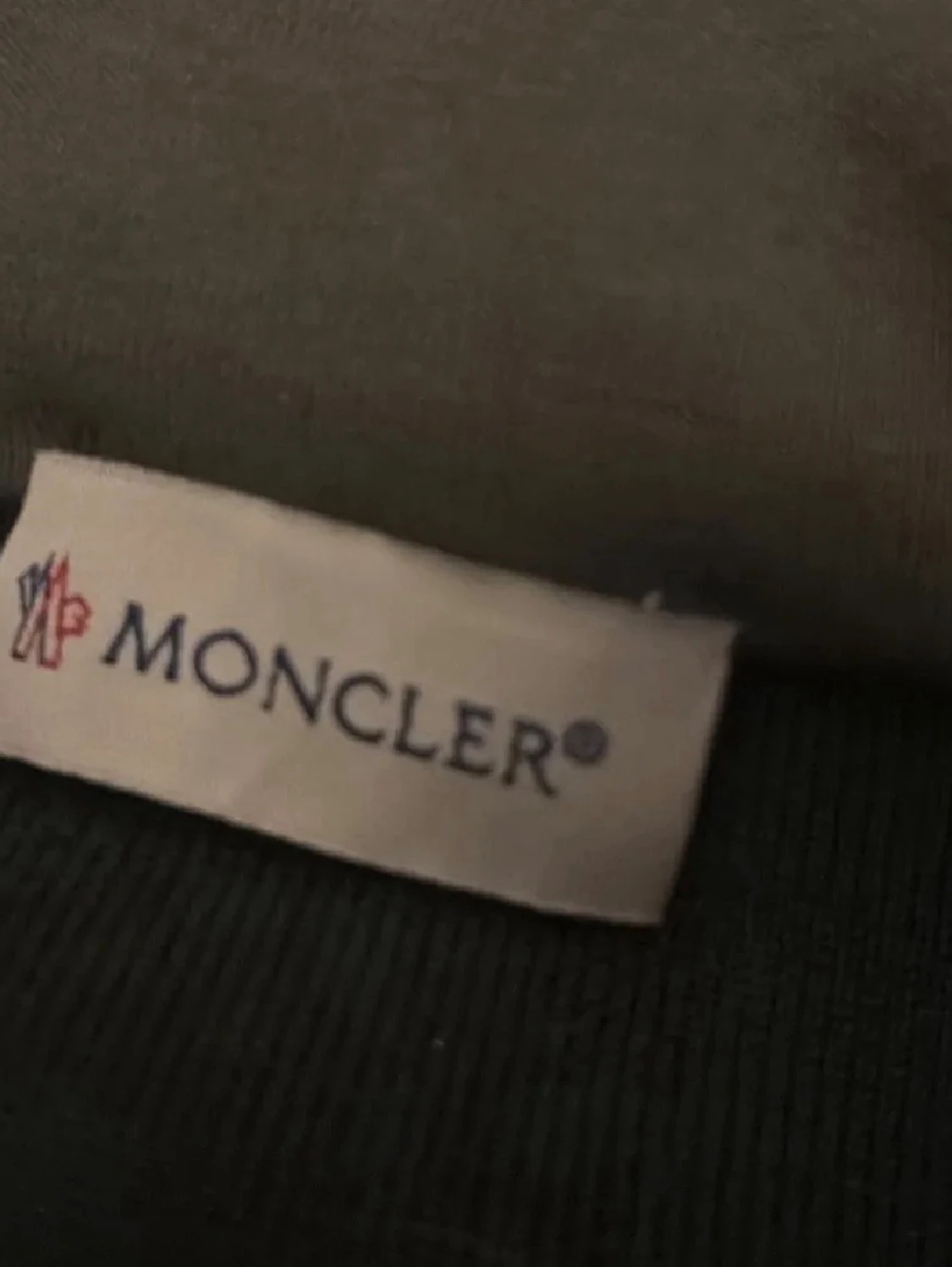 Grön pufferjacka från Moncler - 4