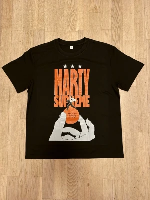 T-shirt Marty Supreme - From the movie with Timothée Chalamet Size M Brand new 