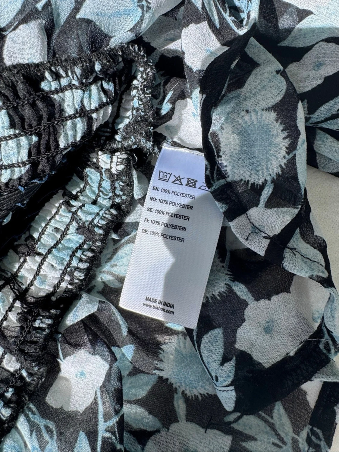 Blommig blus från Bik Bok - 2