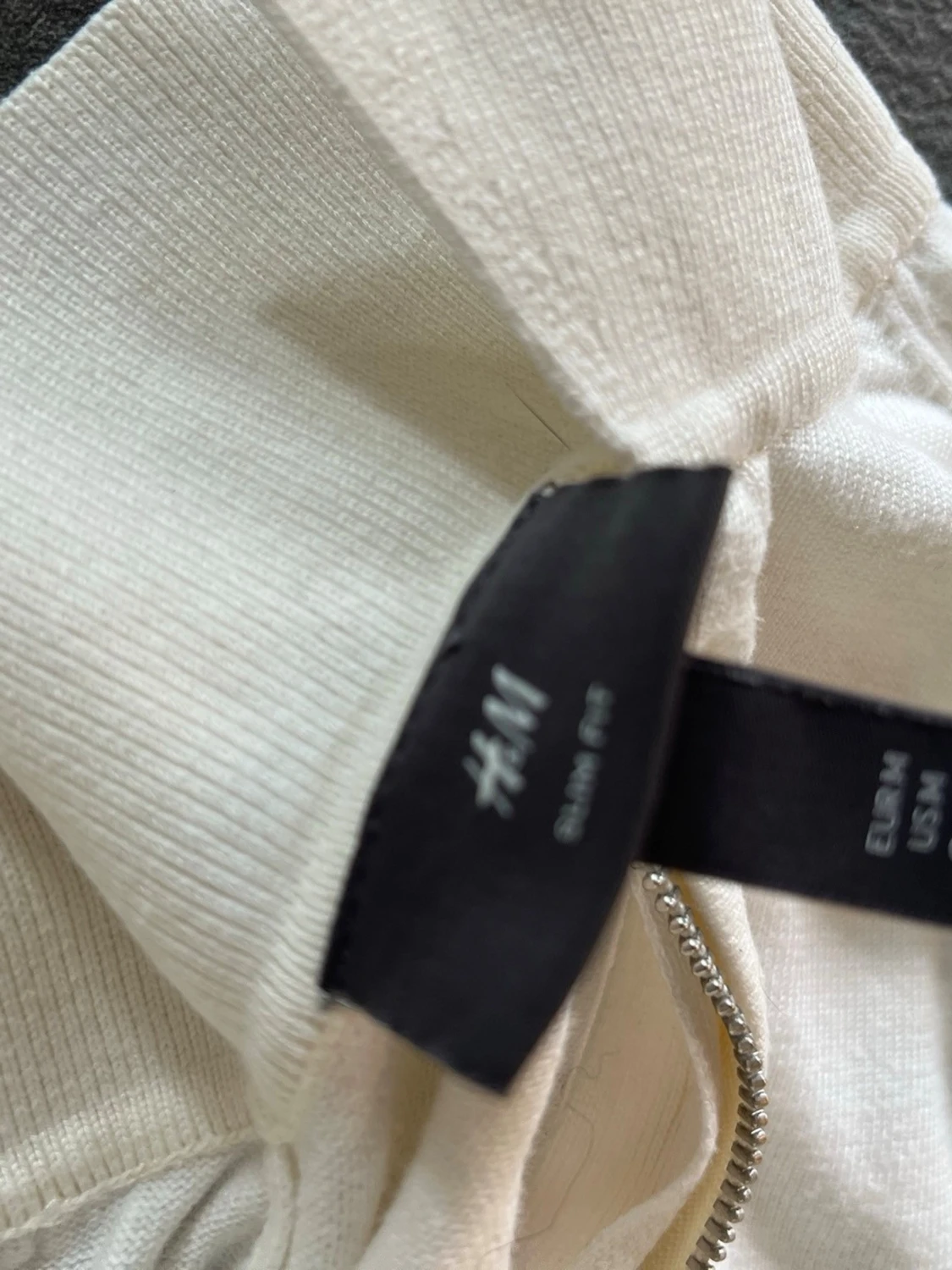 Vit halvzip tröja med hög krage - 2