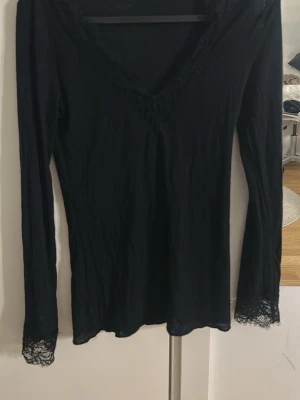 Intimissimi tröja - Helt ny tröja, använd 1 gång 