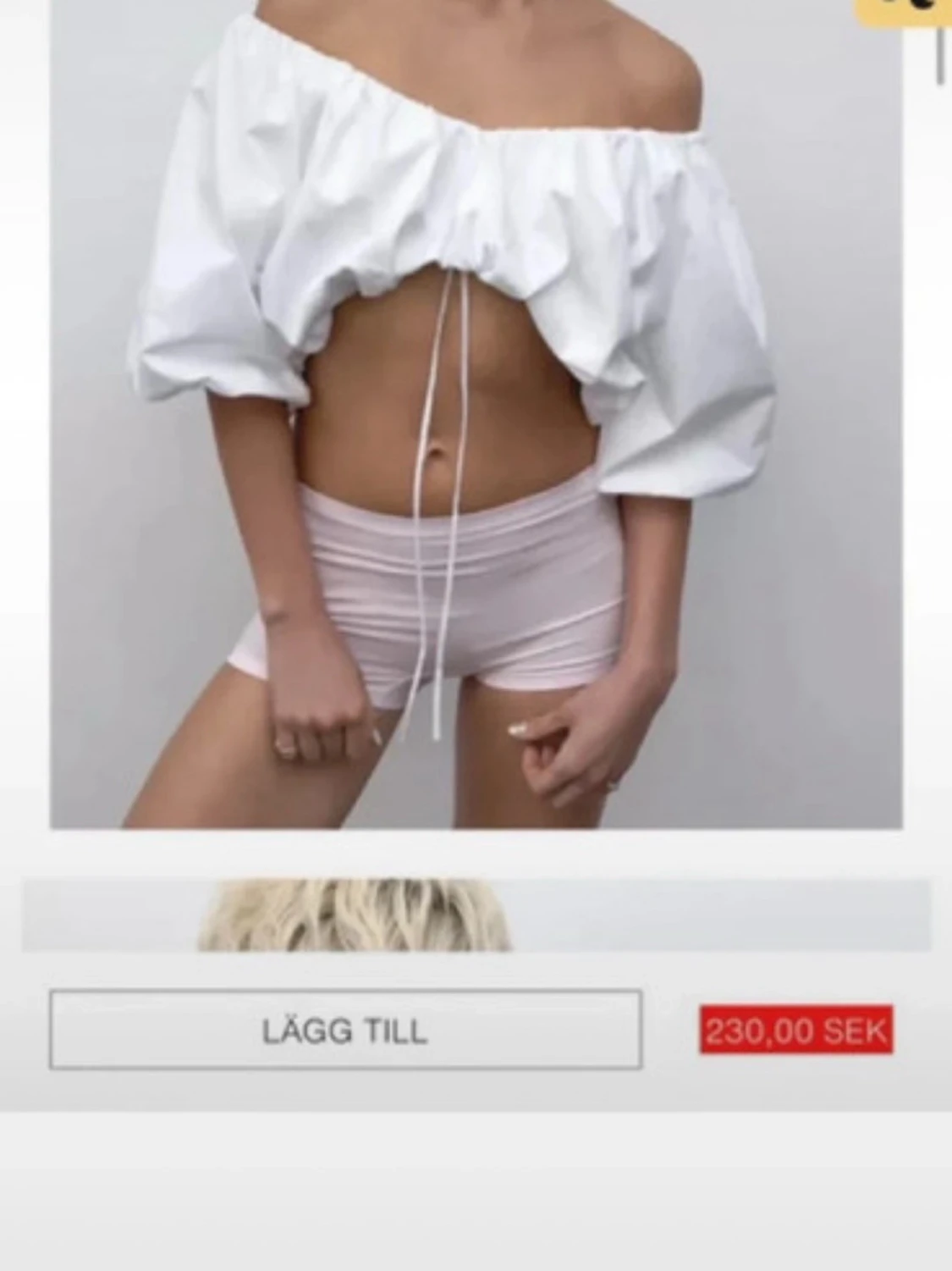 Vit offshoulder croppad blus