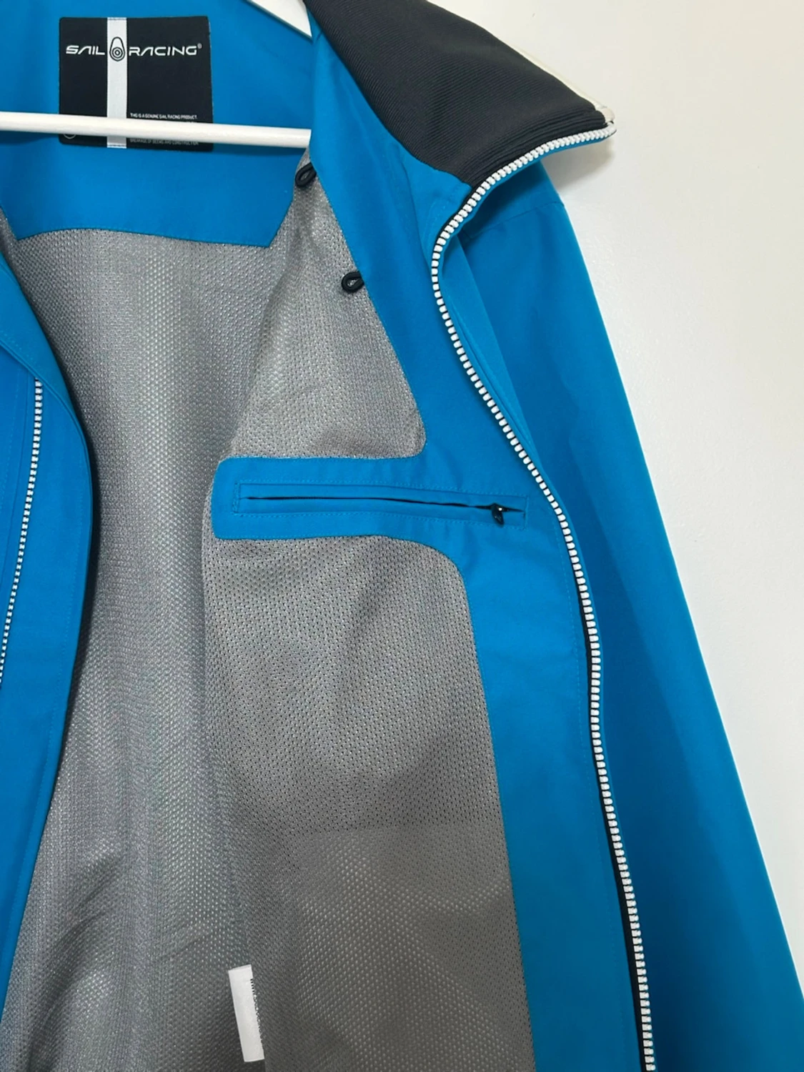 Blå vindjacka från Sail Racing - 2