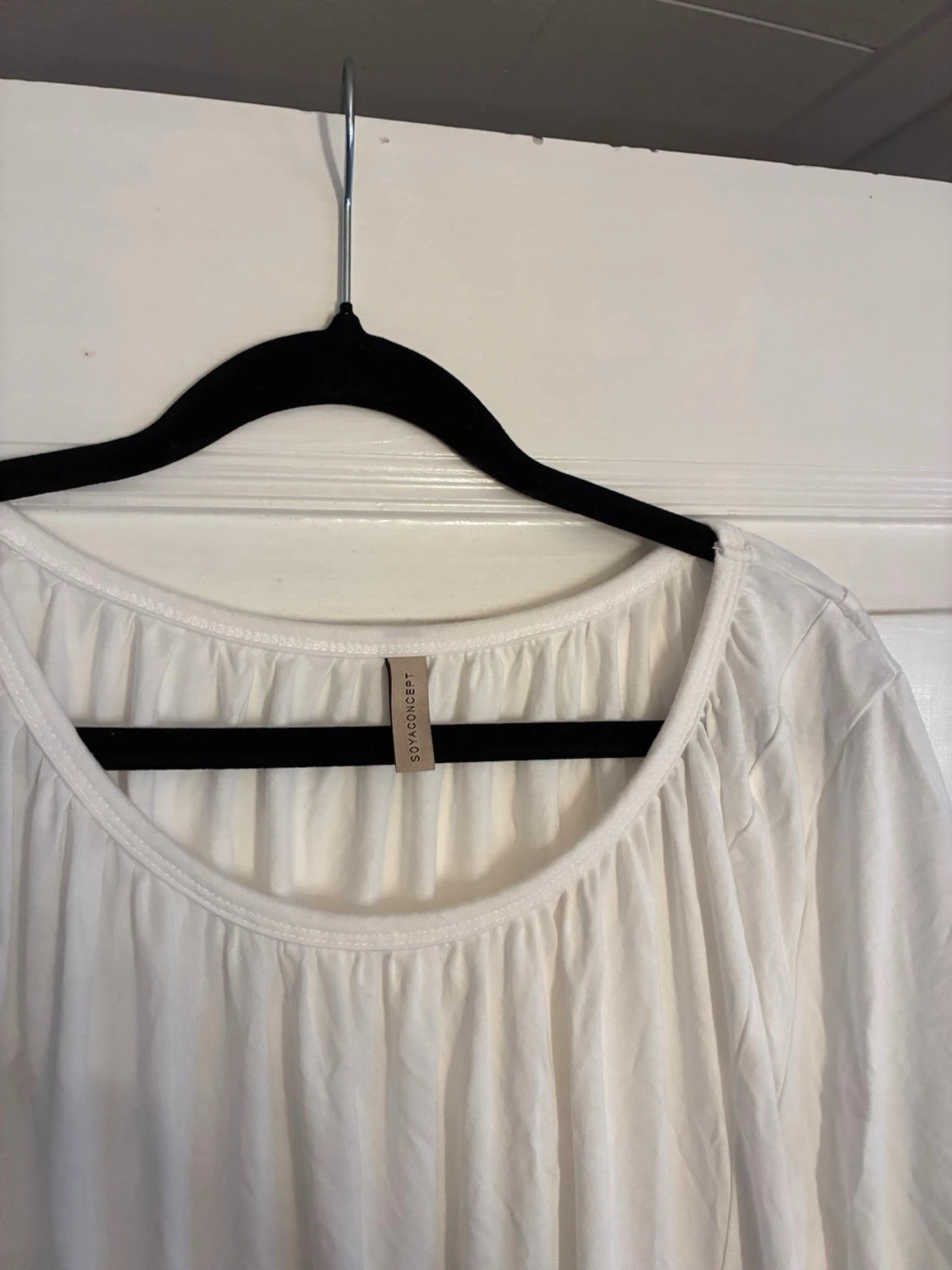 Vit blus från Soyaconcept - 1