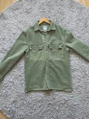 Zara overshir - Såld