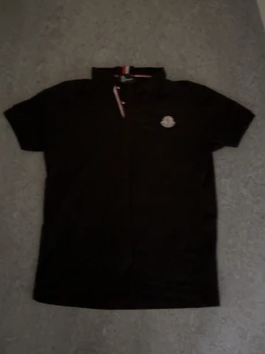 Moncler pike - moncler pike säljs fö billigt