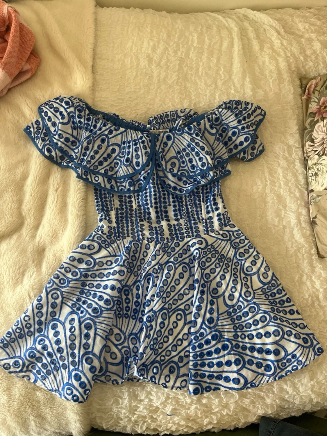 Blåvit offshoulder kortklänning - 2