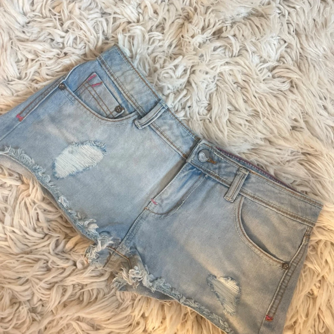 J22 Lågmidjade jeansshorts - 2
