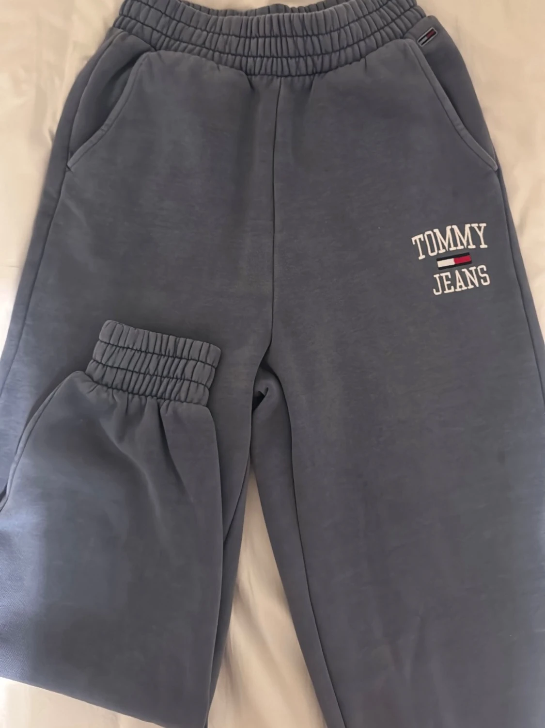 Blå/grå mjukisbyxor Tommy Jeans XS