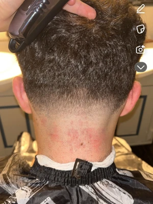 Klipper hår endast 50 kr  - Klipper hår