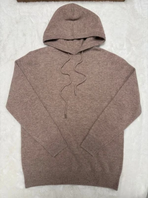 Beige Kashmir hoodie | strlk xs - Beige Kashmir hoodie - strlk:  xs - skick: sjukt bra - hör av dig vid frågor! - v.vollection